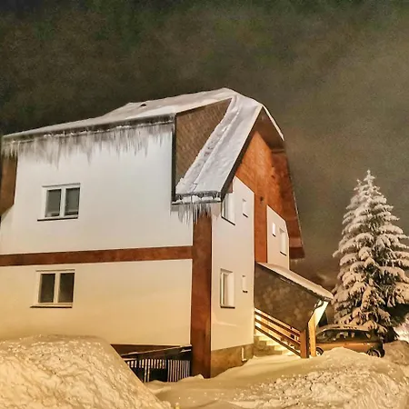 شقة Iznad Oblaka 8 *